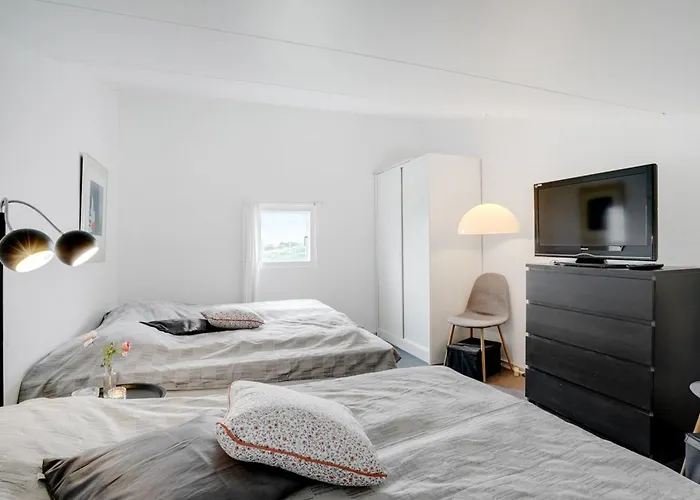 Filine - 200m From The Sea By Interhome